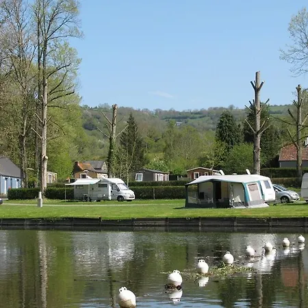 Camping Des Rochers Des Parcs 3* Clécy